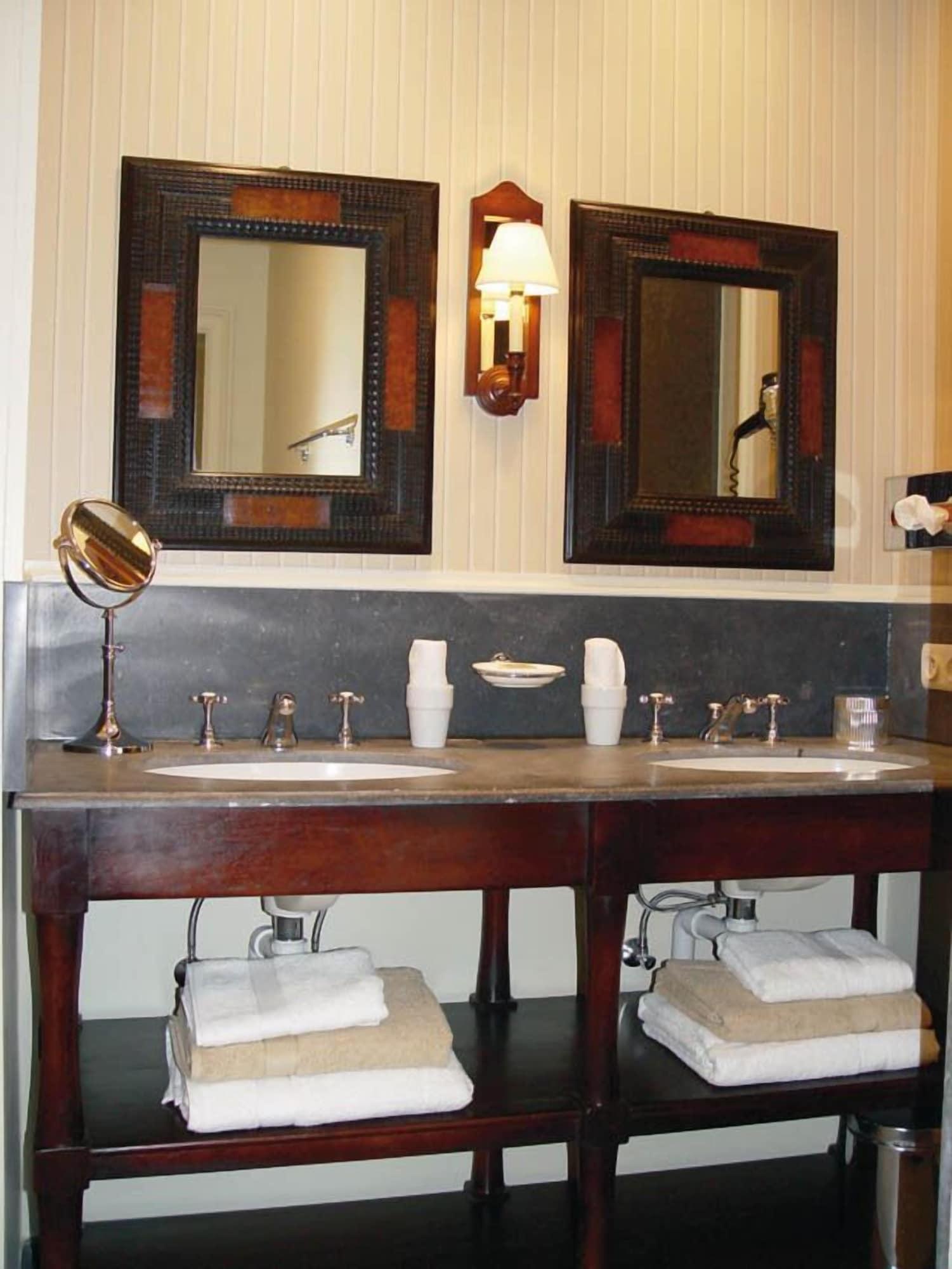 بروج B&B Exclusive Guesthouse Bonifacius المظهر الخارجي الصورة